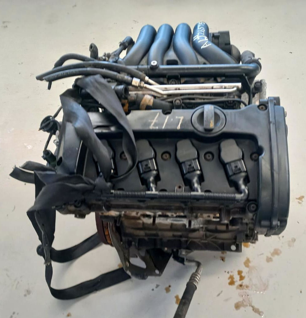 Audi A4 ALT 2.0L 4-Cylinder Petrol Engine Assembly