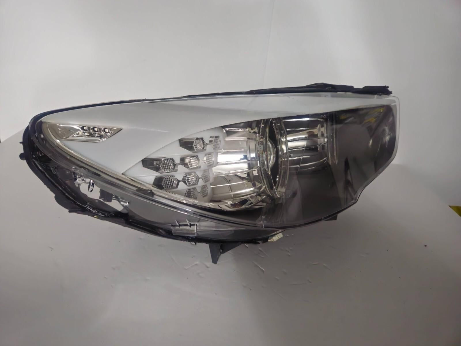 BMW 5 GT F07 GT Bi Xenon Headlight Right