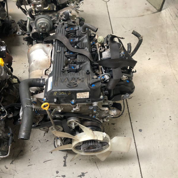Toyota Hilux VVTi 1TR 2.0L Petrol Engine Assembly