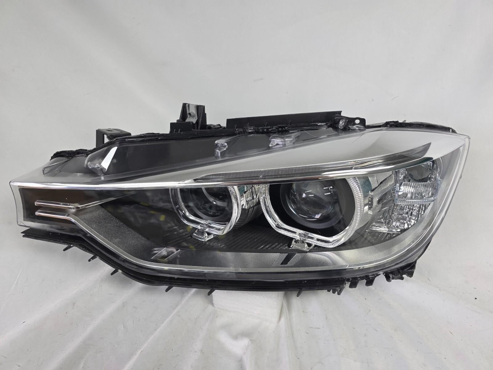 BMW 3 Series F30 F31 Xenon Headlight Pair