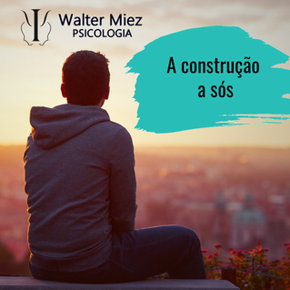 A construção a sós