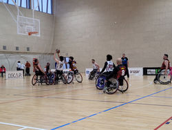 Contundente victoria de Fundación Vital Zuzenak ante un peleón CEM L’Hospitalet (59-39)