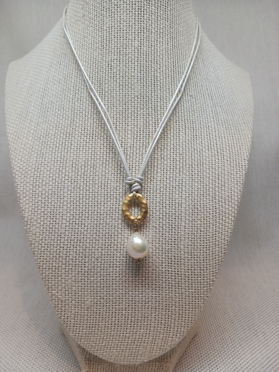 Thumbnail: Modernist Leather pearl necklace