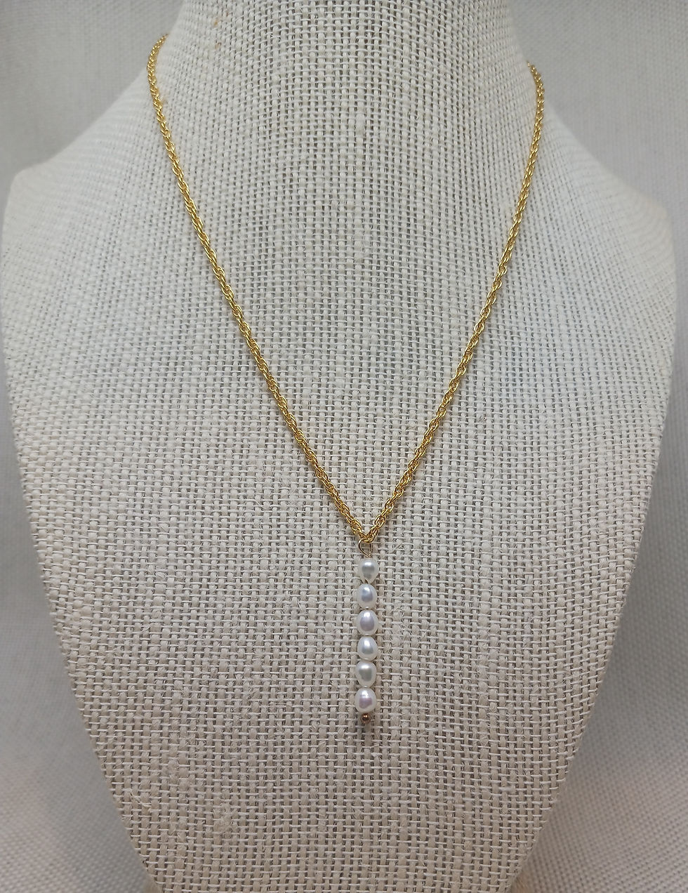 Thumbnail: Minimalist pearl necklace