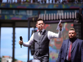 Salvador Recebe Edição da "Visita do Profeta" com Bispo Bruno Leonardo e Filas se Formam Desde as Primeiras Horas