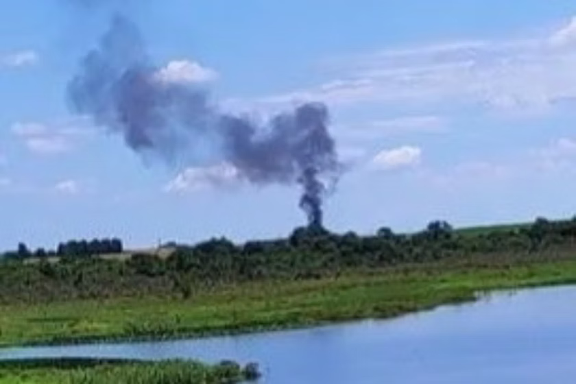 Queda de Avião de Pequeno Porte Deixa Dois Mortos em Quadra, SP