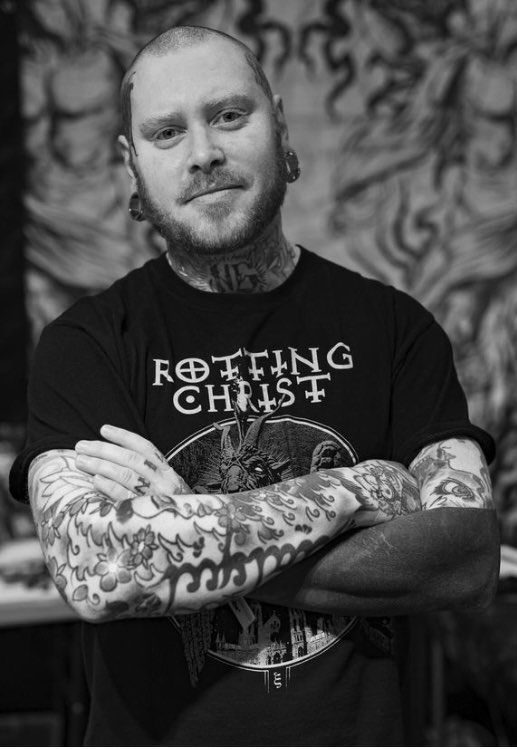 Mr.h_helvictattooer