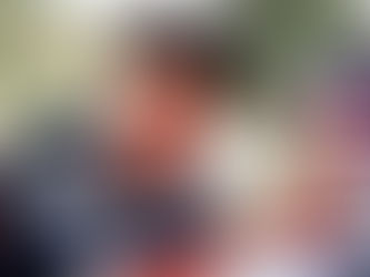 Neuville se aleja en España