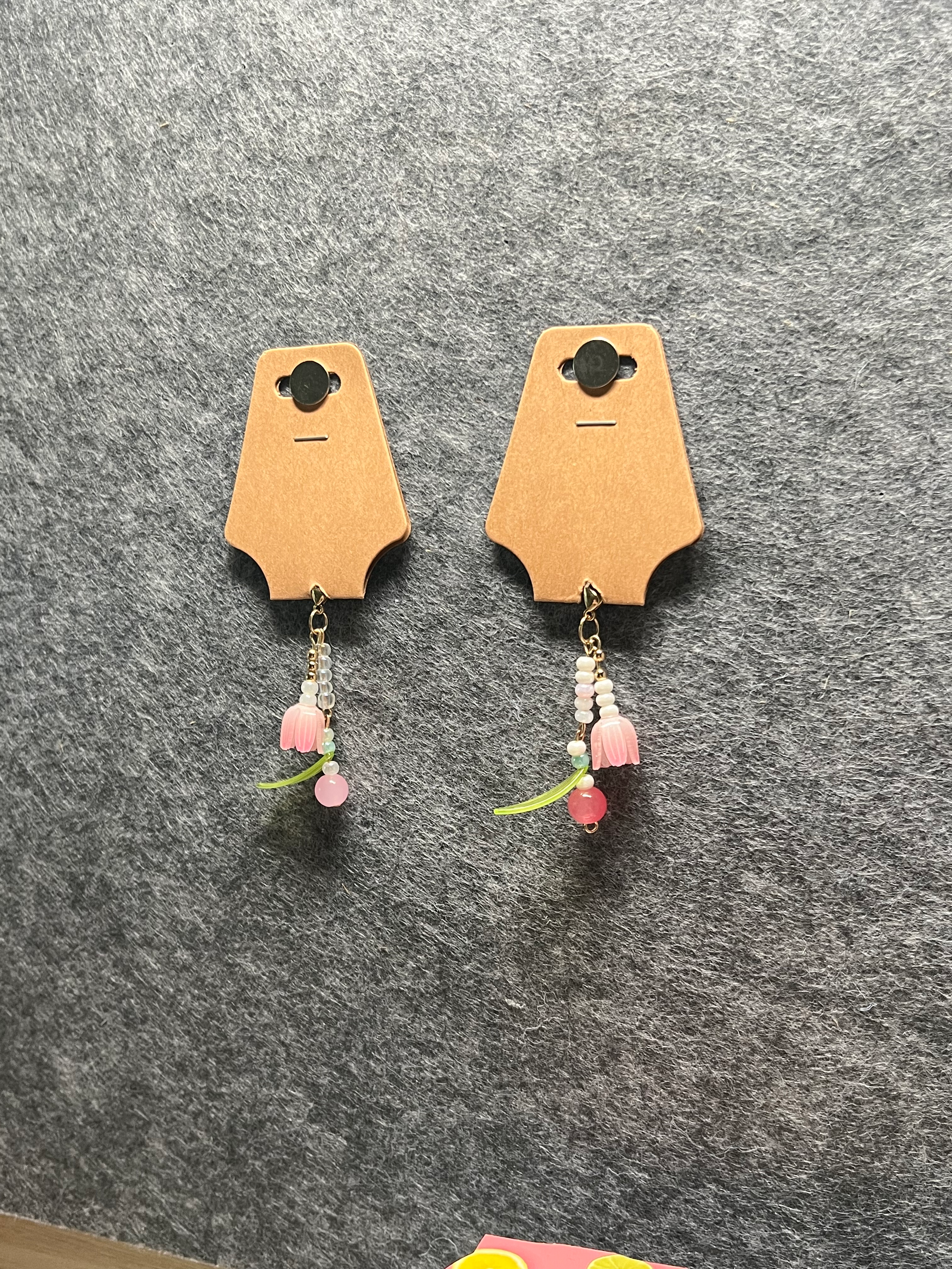 Tulipsྀི