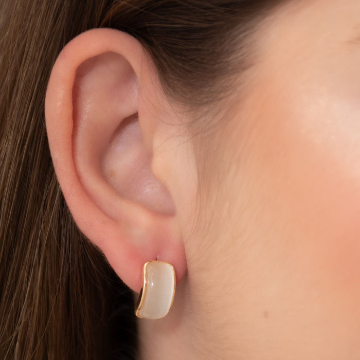 BRINCO OVAL MADREPÉROLA