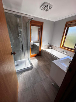 Modern Bathroom