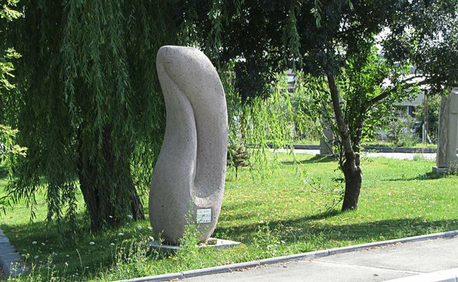 20-İsimsiz-Untitled-2010-andezit-andesite-Ankara-2.jpg