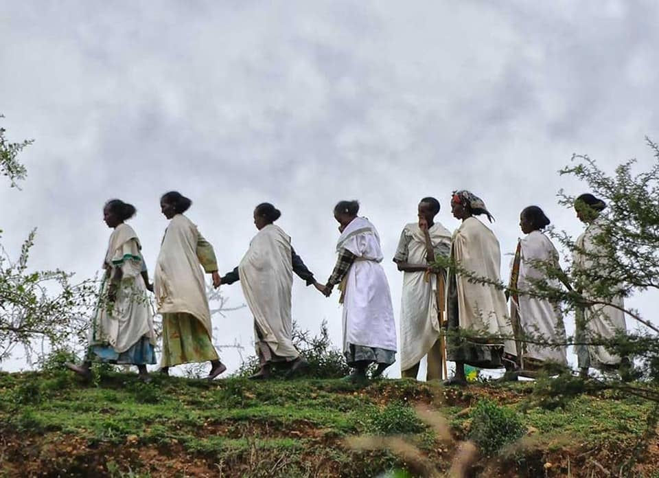 מה זה טקס שחרור והודיה? טקס אפריקאי משבט דאגארה