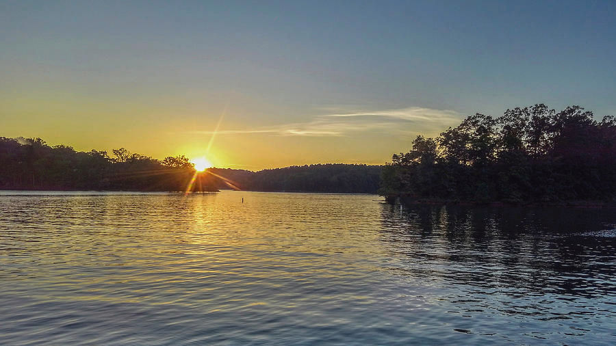 sunset-at-lake-hartwell-jesse-moore.jpg