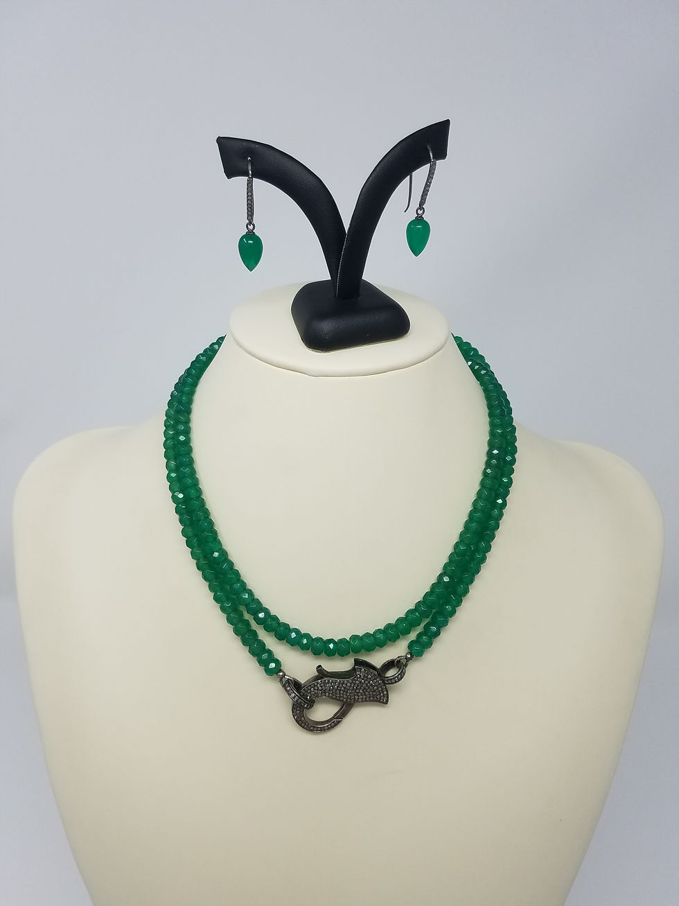 Green Onyx and Pave Diamond Earring