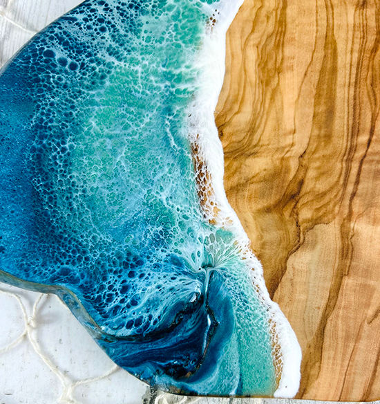 Thumbnail: epoxy waves