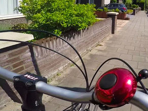 BRASEM vissen met de FEEDER en een KAPOTTE FIETS