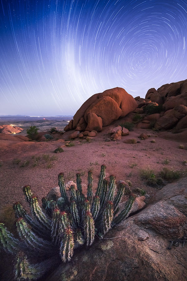 Namibia-Spitzkoppe-night-stars.jpeg