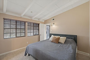 14-8432-flallon-ave_014 - Copy.jpg