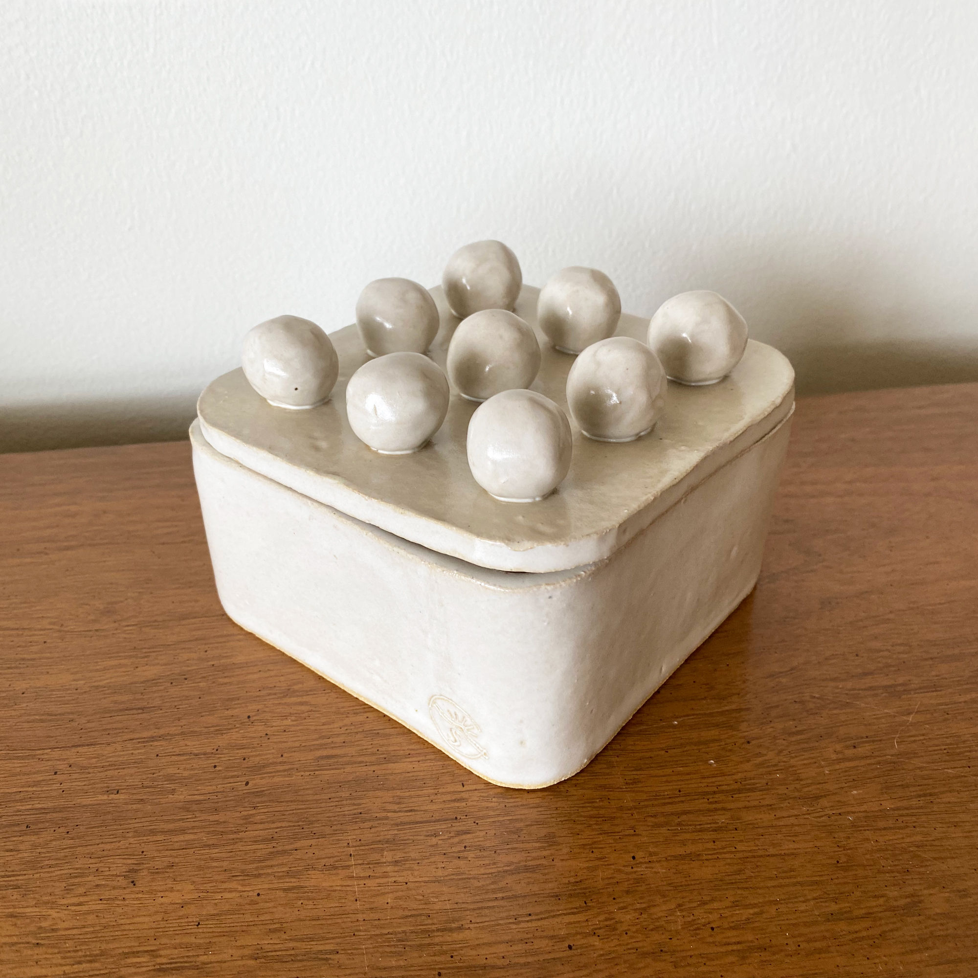 Square Bobble with Lid