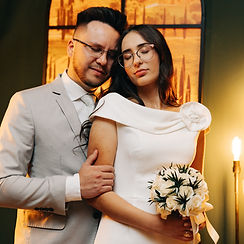 Noivos sorrindo durante ensaio pré-casamento realizado por Lucas Cavalcanti Fotografia.