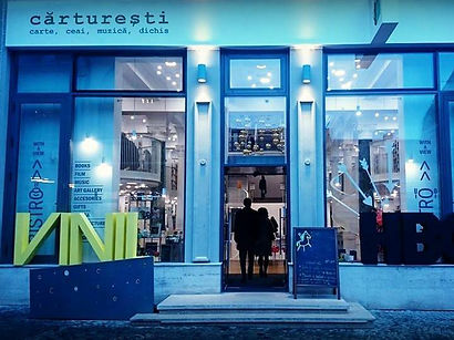 Carturesti-Carusel-exterior.jpg