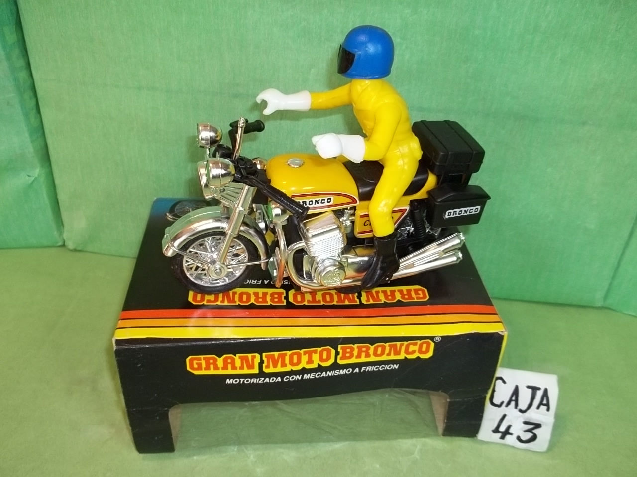 "GRAN MOTO BRONCO" (caja 1)