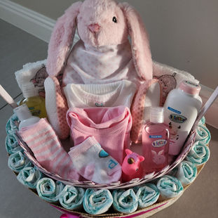 BUNNY BASKET DIAPER CAKE