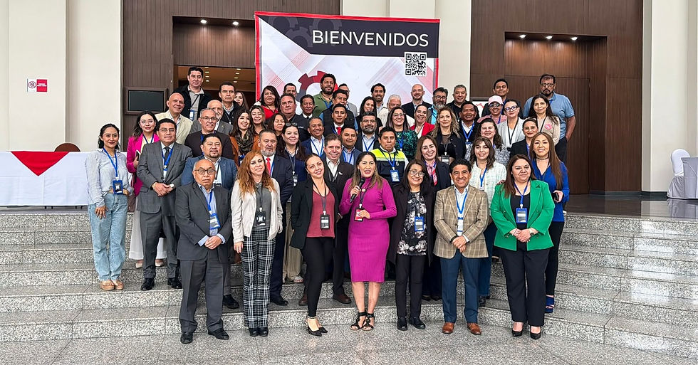 Fortaleciendo vínculos con el sector productivo.