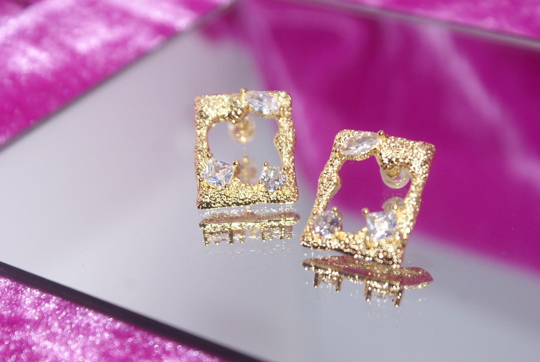 Picture Perfect Studs