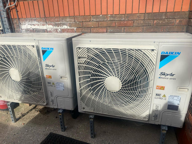 Commercial air conditioning installation example