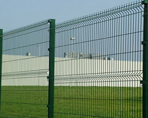 V Mesh Fence