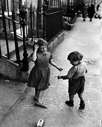 Children playing - Henrietta Street