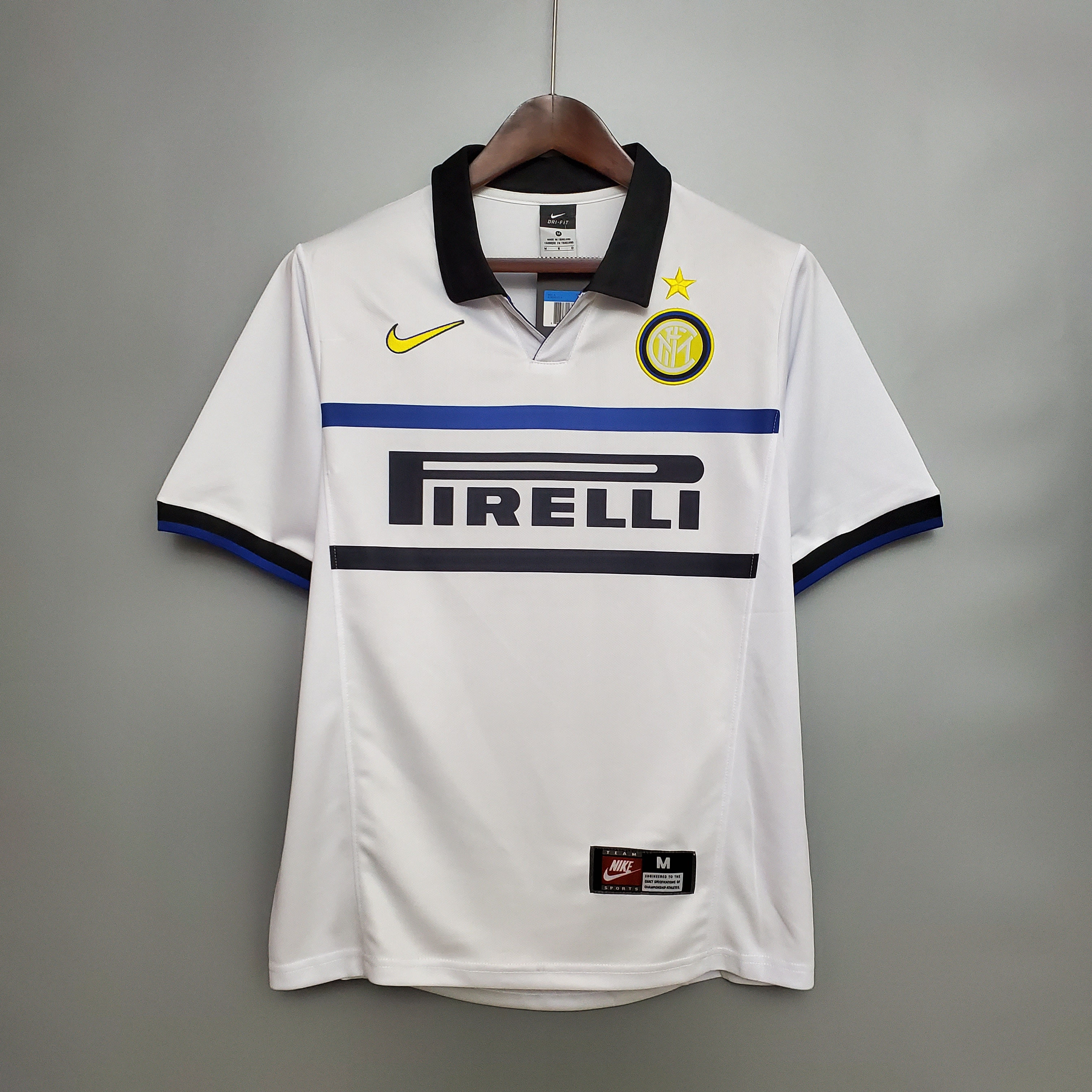 Inter de Milão 98/99 Retrô