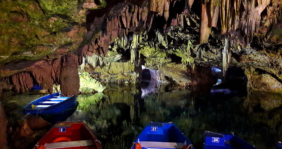 DIROS CAVE