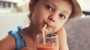 3 Kid-Friendly Easy Summer Smoothie Recipes
