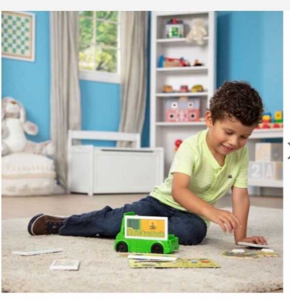 Thumbnail: Magnetivity Magnetic Building Play Set - Safari Rescue Truck