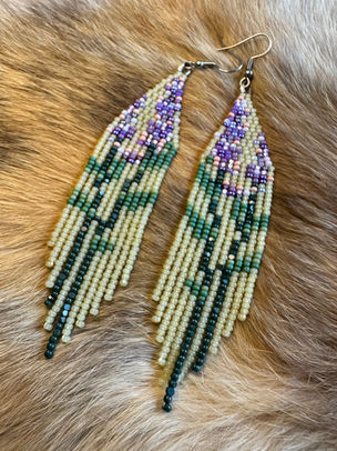 fringe, beads, artwork, Native American, beadwork, indigenous 