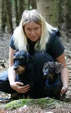 Claudia Schölpert Hundetrainerin unterHUNDs Saarland