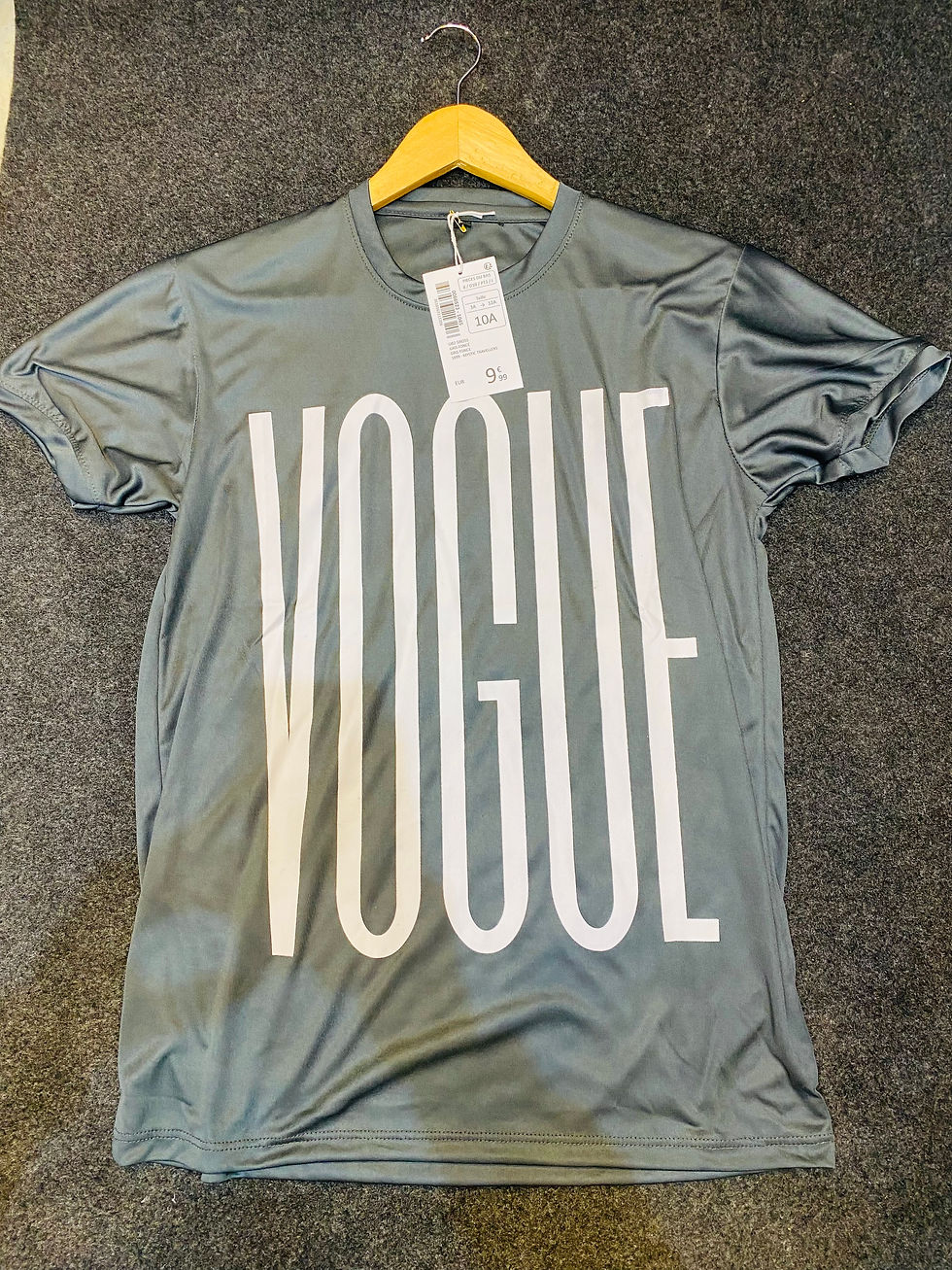 Thumbnail: Vogue T-Shirt in Light Weight Stuff