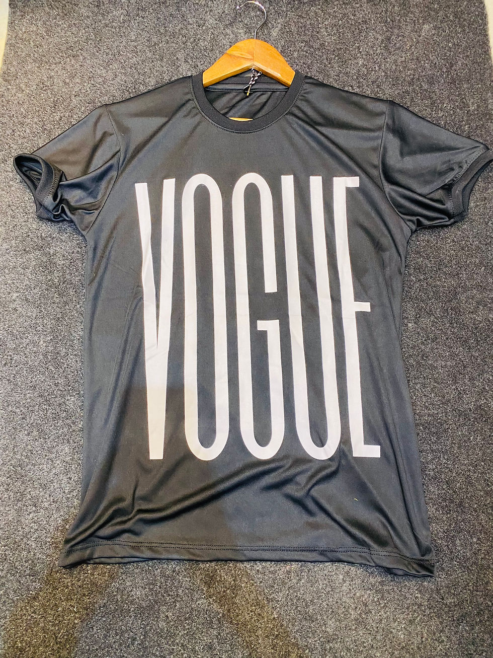 Thumbnail: Vogue T-Shirt in Light Weight Stuff