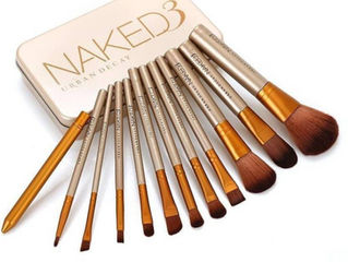 Add on Accessories of Makeup With Beautiful Brush Set