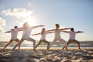 Yoga sur la plage