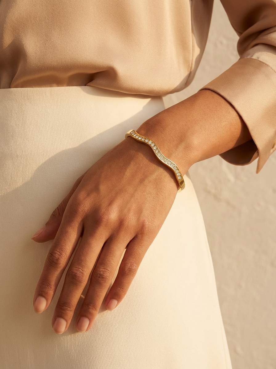 섬네일: Wave Crystal Bangle