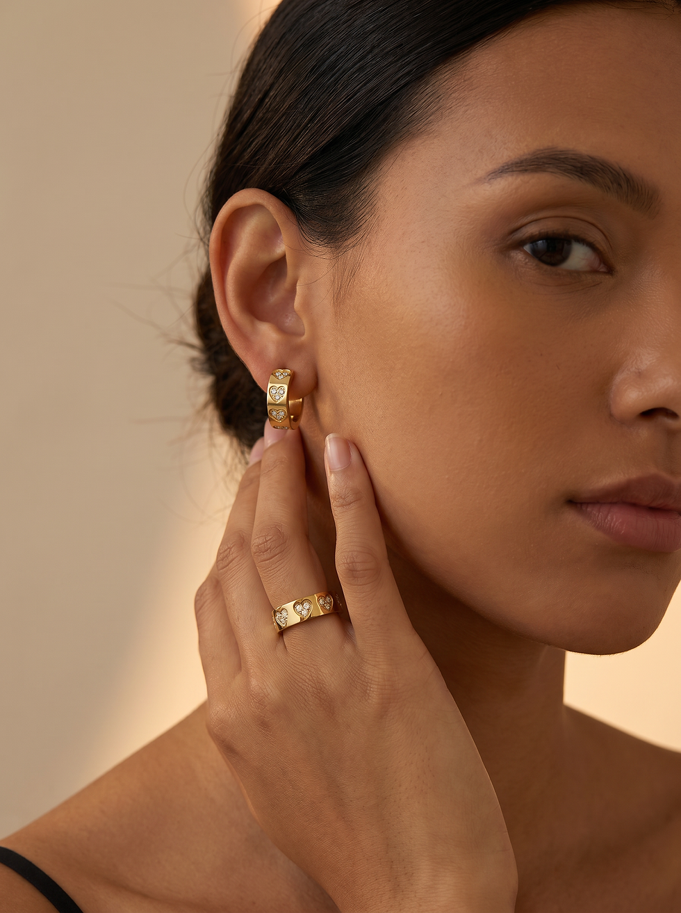 縮圖：INTENT · Fleuré Hoop Earrings