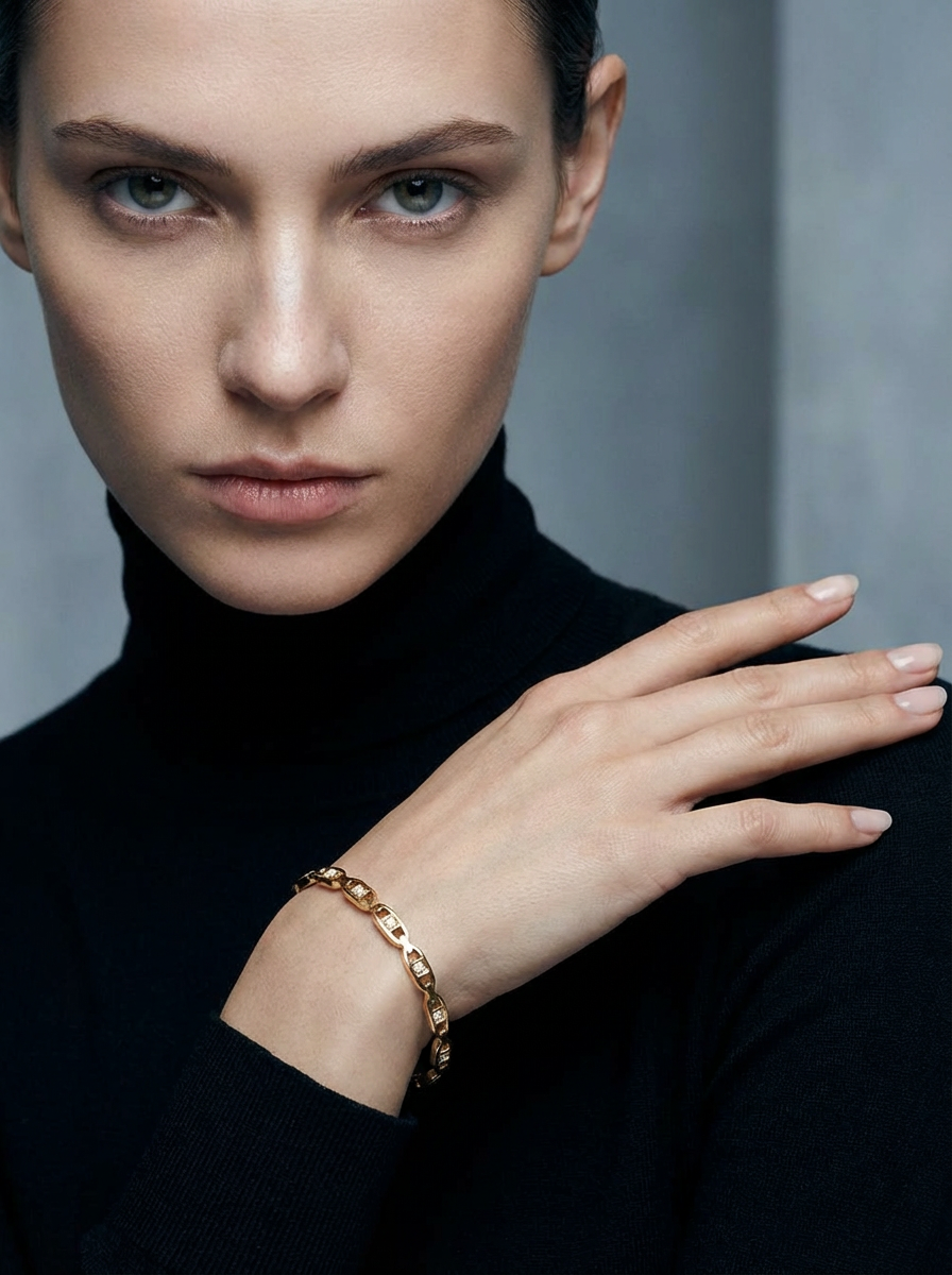 縮圖：Minimalist Crystal Stainless Steel Bangle