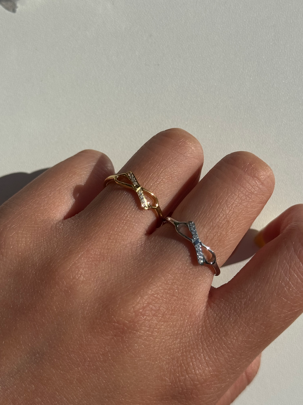 Miniatura: BOWTIED – Crystal Ribbon Ring