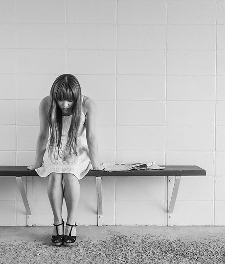 worried-girl-413690_1920 (1).jpg