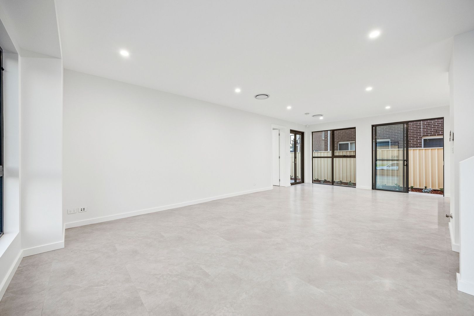 17b Domain Boulevard, Prestons, NSW 2170, Prestons - Thumbnail 4