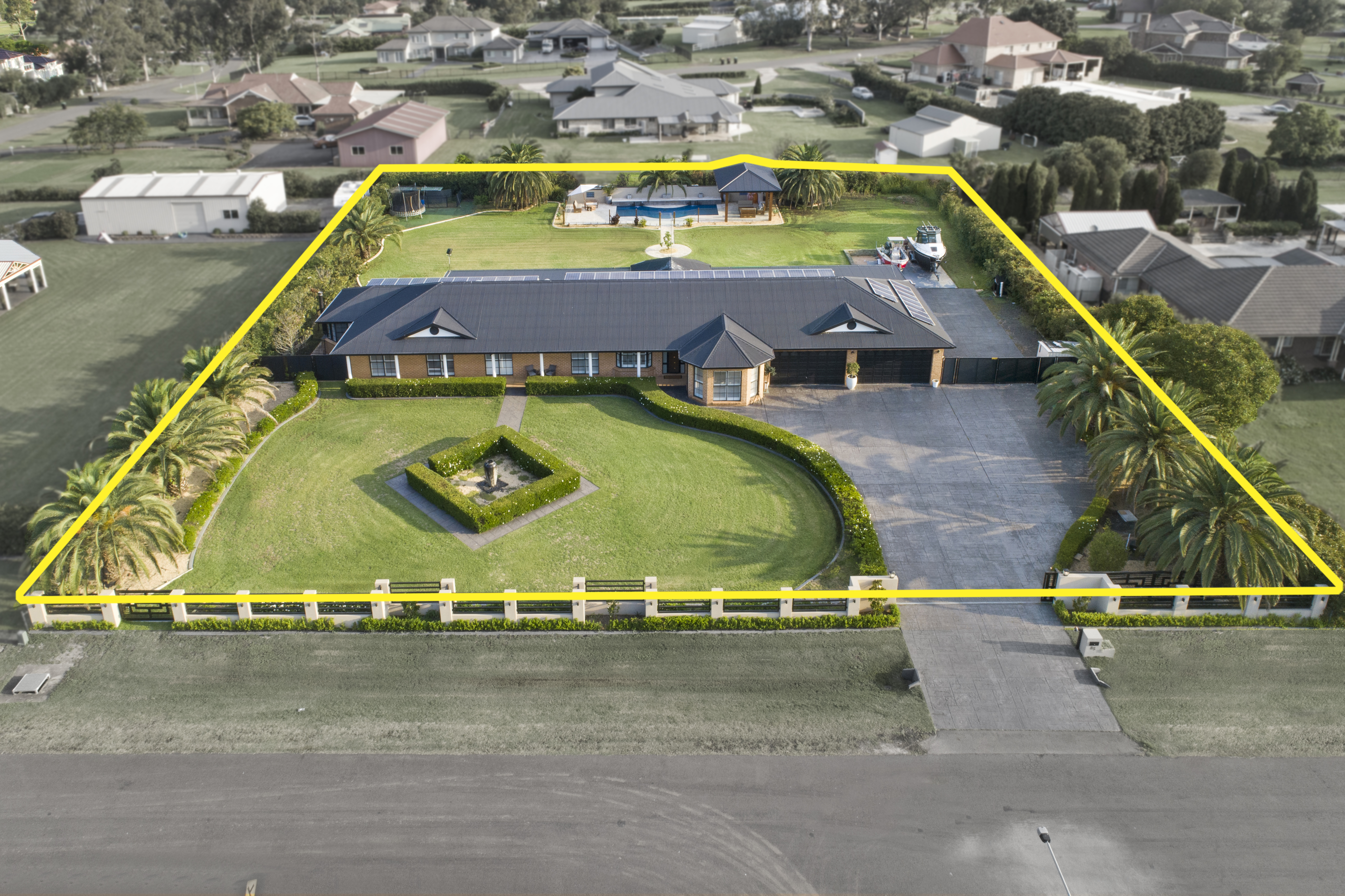 85 Muscatel Way, Orchard Hills, Orchard Hills - Thumbnail 2